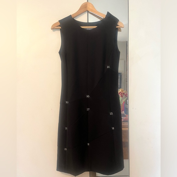 MOSCHINO DRESS SIZE 6 - Picture 1 of 6